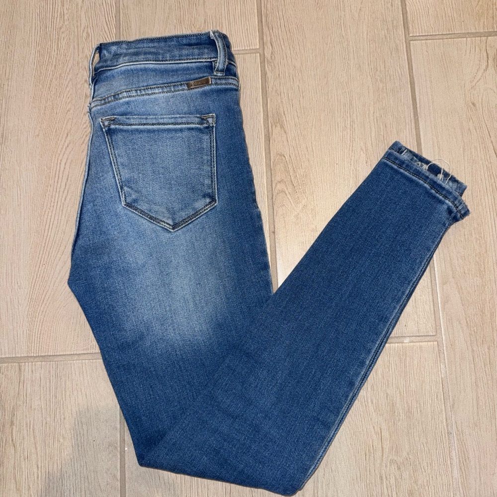 Skinny jeans
